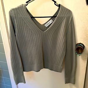 ABERCROMBIE SOFT COLLECTION GREEN V NECK SWEATER
